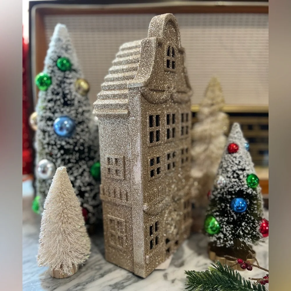 ✨NEW⚜️Target Wondershop Gold Glitter Christmas Village Building🎄